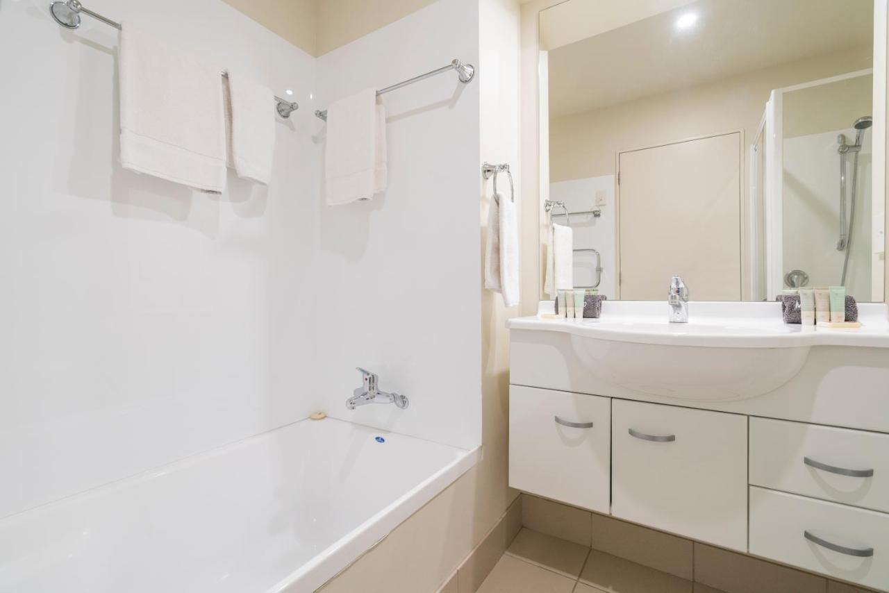 Ocean Serenity Apartments Whitianga Exterior photo