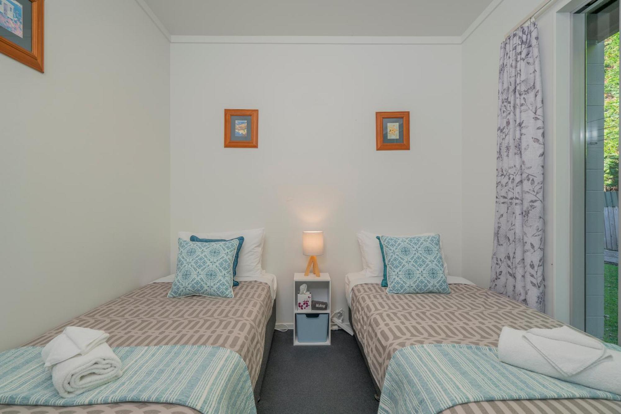 Ocean Serenity Apartments Whitianga Exterior photo